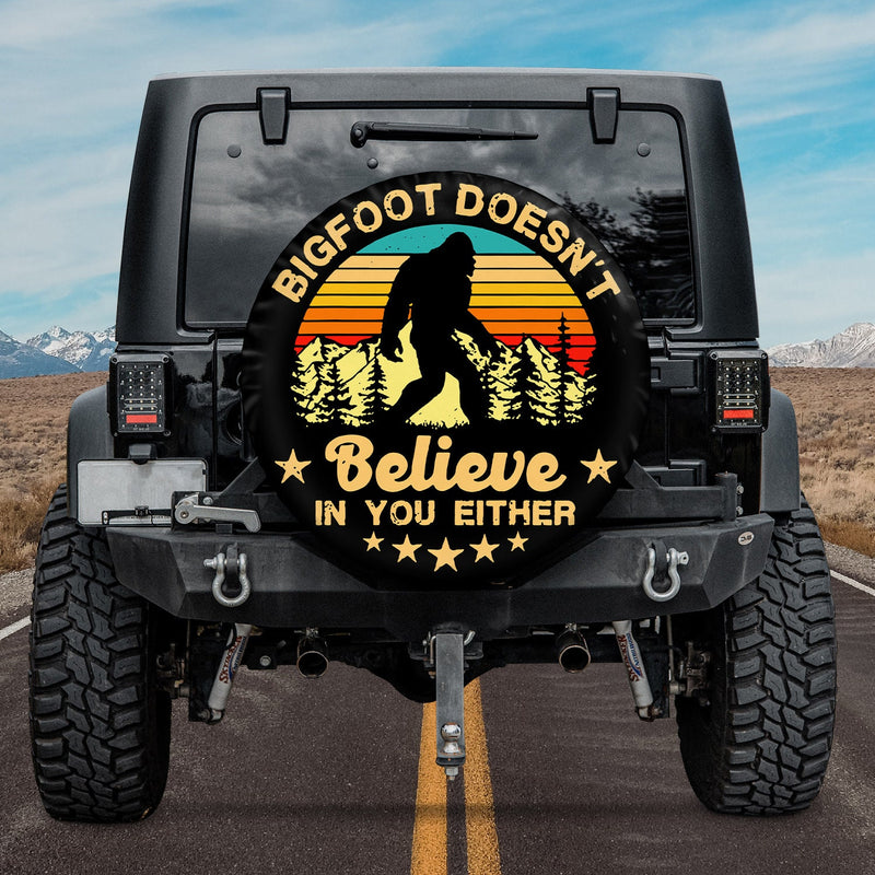 Load image into Gallery viewer, Bigfoot Doesn&#39;t Believe In You Either Spare Tire Cover
